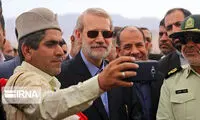 سلفی عشایر با لاریجانی