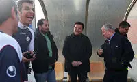 کُری خوانی پروین برای عادل فردوسی پور!