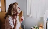 تاثیر مشکلات پوستی بر اعتماد به نفس زنان