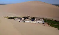 دریاچه ای در قلب کویر با زیبایی خیره کننده