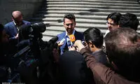 آذری جهرمی: اینستاگرام فیلتر نمی‌شود