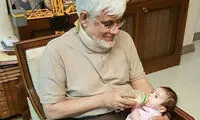 عکسی متفاوت از نوه داری «عارف»