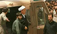 آیت الله هاشمی در مراسم تشییع امام(ره)