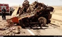 عکس: برخورد مهیب تریلر و خاور