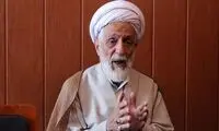 فکر می‌کنند هرکسی تندروتر باشد، انقلابی‌تر است