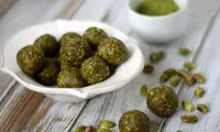 آشنایی با روش تهیه «دسر پسته»