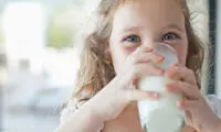 تخم شربتی، جایگزینی برای کلسیمِ شیر؟!