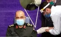 ماجرای پارگی لباس سردار سلامی در تزریق واکسن