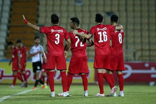 صعود پرسپولیس با پیروزی پُرگل مقابل شاهین