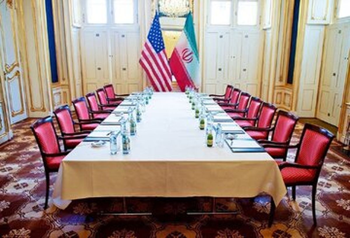 کاربران ایرانی، مُچِ روزنامهنگار اصولگرا را گرفتند