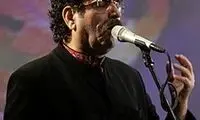 طنین صدای شواليه آواز ايران بر سر مزار مولانا