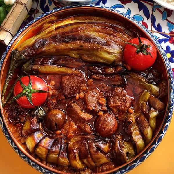 طرز تهیه خوشمزه‌ترین و اصیل‌ترین خورش ایرانی‎