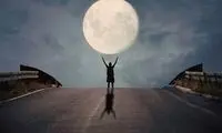 عکس: بازی با ماه