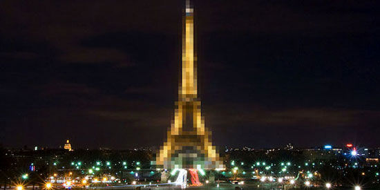 تصویر برج ایفل در شب کپی رایت دارد!
