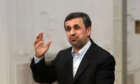 روزنامه اطلاعات: رفتار‌ احمدی‌نژاد کاریکاتوری است