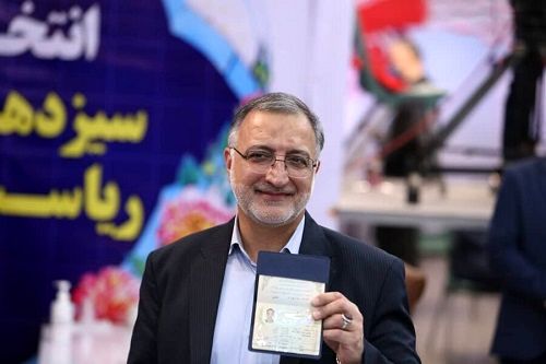 زاکانی: ۱۷نفر بالای هزار میلیارد از بورس سود کردند