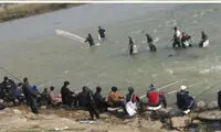 تجمع و ماهیگیریِ بی‌اعتنا به کرونا در لنگرود