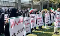 تجمع آزادانه مخالفان واکسن مقابل مجلس!