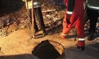 نجات کارگرِ جوان از عمق چاه