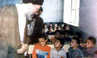 رهبر معظم انقلاب در کلاس درس