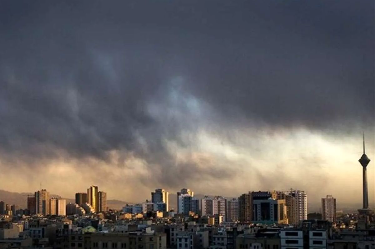 وزش باد شدید و گرد و خاک در راه تهران