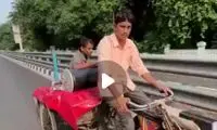 تهیه بستنی میوه‌ای در خیابان؛ کثافت و خوشمزه!