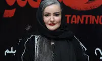 قابی از نعیمه نظام‌دوست و رضا نیکخواه در یک مراسم