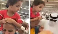 مراقبت شاهزاده سعودی از یک دختربچه هنگام رمی جمرات