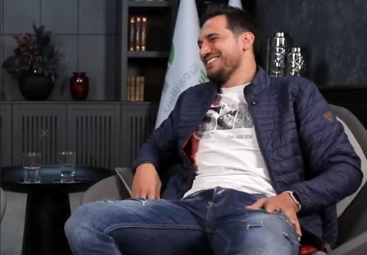 بازیکن سابق استقلال و پرسپولیس: همسرم من و نوزادمان را ترک کرد