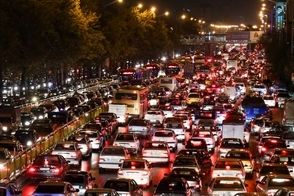 ترافیک یلدایی خیابان‌های تهران را قفل کرد