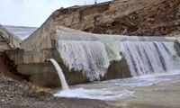 سدی که پس از چند سال، پرآب و سرریز شد