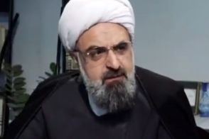 روحانی مشهور: زباله‌گردی نشانه پیشرفت کشور است