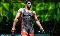لباس ازبکستان بر تن «حسن یزدانی»!