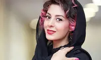 استایل متفاوت بازیگر لیسانسه‌ها میان قفسه‌های کتاب