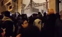 ببینید: تلاش معترضانِ گرجستانی برای ورود به مجلس