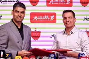 سرمربی بعدی پرسپولیس روی سکوها دیده شد