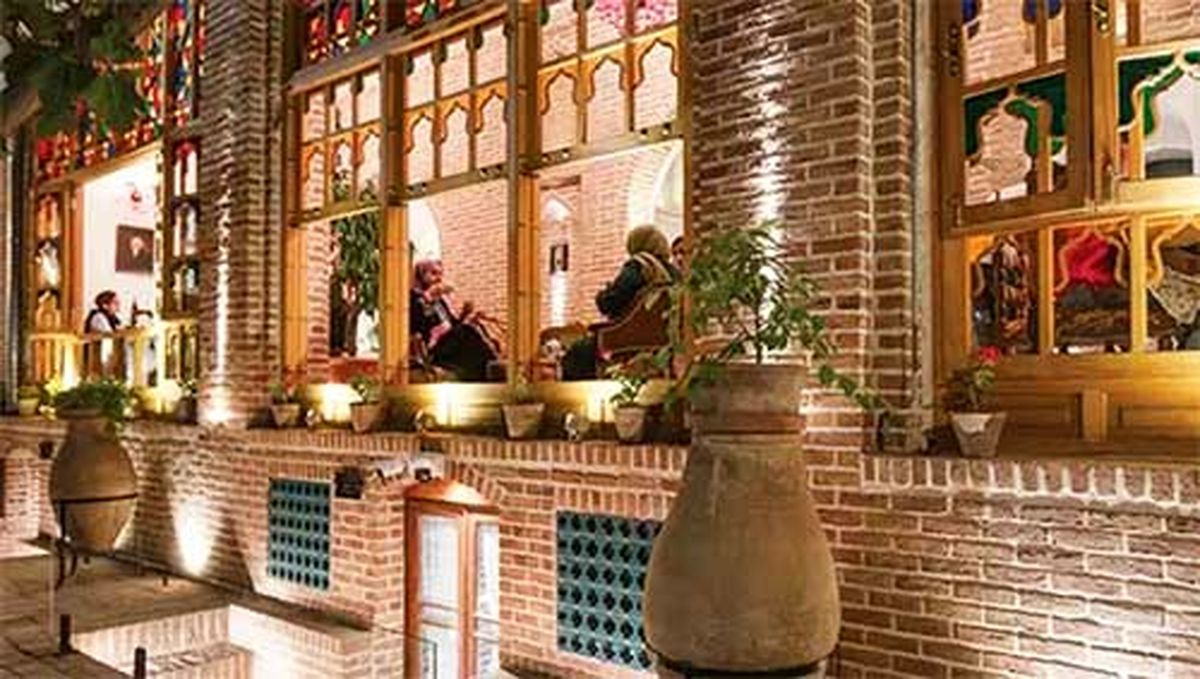تایم‌لپس زیبا از بازسازی عمارت ارثیه در قزوین