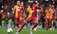 بمب نقل‌و‌انتقالاتی منچستر در آستانه انفجار