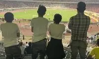 غمگین‌ترین مرد دیشب همراه با سه پسرش