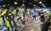 عکسی از نوشته عجیب و خنده‌دار در یک باشگاه مردانه