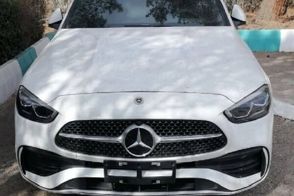 مالک خودروی ۱۵میلیاردی: دلم نیامد پلاک بزنم!