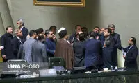 طعنه سنگین آذری جهرمی به مالک شریعتی 