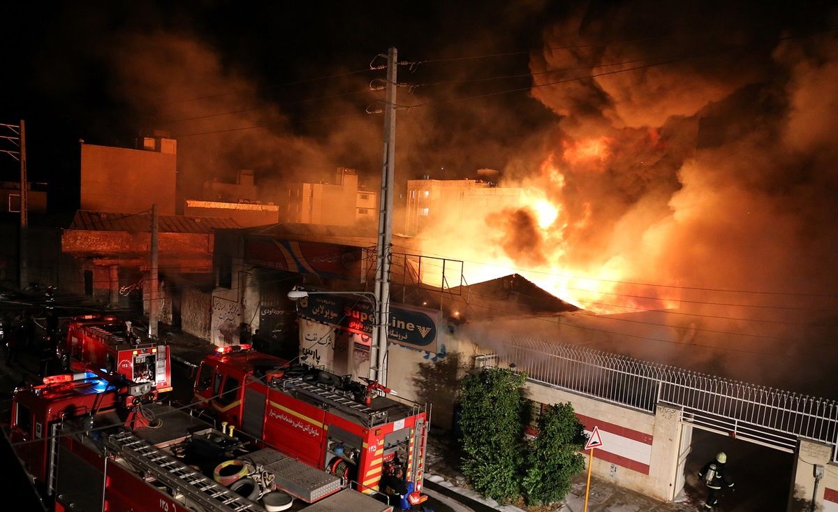لحظه وقوع آتش‌سوزی هولناک در یاسوج