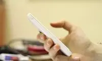 پای موبایل به آزمون‌های دانشگاه آزاد باز شد!