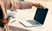 آیا بستن لپ‌تاپ کافی است یا باید خاموشش کنید؟ 