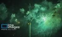  چند قاب از برج میلاد در شب ۲۲ بهمن