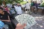 دلار در چند ساعت ۱۲ هزار تومان عقب‌نشینی کرد