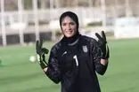 شادی خاص گلر استقلالی با پیراهن پرسپولیس!