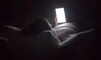 شب‌ها از موبایل استفاده نکنید