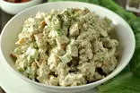 طرز تهیه سالاد مرغ چربی‌سوز با یک سس متفاوت